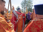 Епископ Россошанский и Острогожский Дионисий совершил Литургию в храме святых апостолов Петра и Павла с. Репьевка