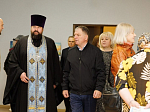 В РДК «Юбилейный» г. Калач состоялось торжественное открытие выставки «Покров Пречистой над землей Воронежской»