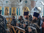 В канун Великой Субботы Преосвященнейший епископ Дионисий совершил утреню с чином погребения в Ильинском кафедральном соборе г. Россошь