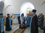 В преддверии престольного праздника епископ Дионисий совершил всенощное бдение в Казанском храме города Павловска