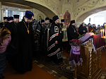 В пятницу 2-й седмицы Великого поста правящий архиерей совершил Литургию Преждеосвященных Даров в Казанском храме с. Гнилое