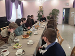 Руководитель молодежного отдела епархии встретился с делегацией православной молодежи города Москвы и молодежным активом Острогожского благочиния