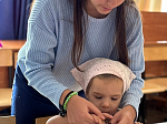 В воскресной школе при храме Вознесения Господня города Калач состоялось тематическое мероприятие «Кухня доброты», приуроченное ко Дню отца