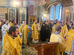 Епископ Дионисий совершил Божественную литургию в Свято-Троицком соборе Серафимо-Дивеевского монастыря с. Дивеево Нижегородской области