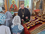 Настоятель Преображенского храма села Заболотовка провел экскурсию для школьников и представителей общественных организаций