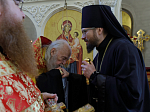 Епископ Россошанский и Острогожский Дионисий совершил Божественную литургию в Костомаровском епархиальном монастыре