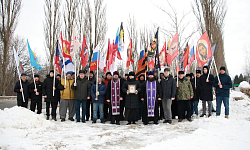В поселке Каменка состоялся братский молебен у поклонного креста