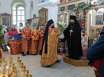 Епископ Дионисий совершил Божественную литургию в храме святого мученика Иоанна Воина г. Богучар