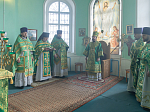 Епископ Дионисий возглавил престольное торжество храма святого благоверного князя Александра Невского с. Петровка