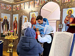 В храме Покрова Пресвятой Богородицы посёлка Колос Калачеевского района молитвенно отметили престольный праздник