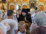 Епископ Дионисий 21 июля, в день празднования Казанской иконы Божией Матери, совершил Божественную литургию в Казанском храме пгт Каменка, центре Каменского благочиния