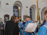 В преддверии престольного праздника епископ Дионисий совершил всенощное бдение в Казанском храме города Павловска