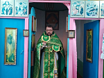 В день престольного праздника иерей Дионисий Киреев совершил Божественную литургию в храме преподобного Сергия, игумена Радонежского села Квашино
