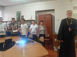 Трезвость, вера и память: встреча священника со студентами в библиотеке Богучарского многопрофильного колледжа