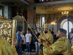 В Неделю 16-ю по Пятидесятнице епископ Дионисий возглавил воскресное богослужение в Свято-Ильинском кафедральном соборе города Россошь
