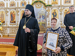 Архипастырь возглавил торжества, посвященные 20-летию со дня Великого освящения храма во имя святителя Митрофана, первого епископа Воронежского села Верхний Мамон