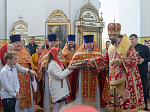 Епископ Россошанский и Острогожский Дионисий совершил Литургию в храме святых апостолов Петра и Павла с. Репьевка