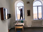 Прихожане Михайло-Архангельского храма села Нижний Карабут подготовили храм к встрече Святой Пасхи