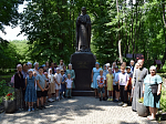 Воспитанники воскресной группы при Петропавловском храме совершили паломническую поездку в Серафимо-Саровский монастырь Борисоглебской епархии