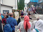 Для жителей Верхнего Мамона организовали паломническую поездку в Свято-Успенский Дивногорский мужской монастырь