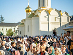 Епископ Россошанский и Острогожский Дионисий сослужил Святейшему Патриарху Кириллу за всенощным бдением в Троице-Сергиевой лавре