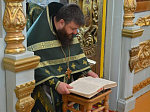 Праздничная литургия в Казанском храме поселка Каменка в День Святой Троицы