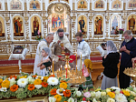 В день обретения честных мощей святителя Митрофана Воронежского в Богучарском благочинии молитвенно отметили престольный праздник на двух приходах
