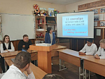 Руководитель молодёжного отдела Россошанской епархии провел дискуссию «Трезвость – это свобода» в Острогожском медицинском техникуме
