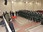Священник поздравил курсантов с принятием воинской присяги