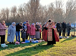 Протоиерей Владимир Шереметов совершил Пасхальное богослужение в Михайло-Архангельском храме и молебное пение на сельских приходах