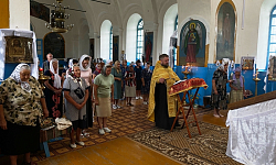 В храме Вознесения села Дальняя Полубянка помолились перед чтимой иконой Божией Матери «Дивногорская-Сицилийская»