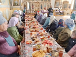 В храмах Богучарского благочиния поздравили прихожан старшего поколения с Днем пожилого человека