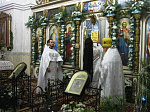 В храме святого мученика Иоанна Воина города Богучара встретили праздник Рождества Христова
