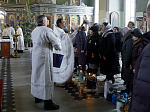В Крещенский сочельник епископ Россошанский и Острогожский Дионисий совершил Литургию в храме Святой Живоначальной Троицы районного поселка Кантемировка