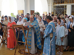 В Свято-Митрофановском храме села Верхний Мамон состоялся молебен на начало учебного года и акция «Собери ребенка в школу» 