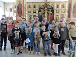 Мастер-класс пасхальных подарков для детей в Сретенском воинском храме Острогожска