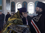 В пятницу первой седмицы Великого поста Глава Россошанской епархии совершил Литургию Преждеосвященных Даров в храме Вознесения Господня города Калач