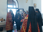 Преосвященнейший епископ Дионисий совершил Божественную литургию в Белогорском мужском монастыре