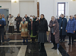 В день памяти Собора трех великих святителей Архипастырь совершил Божественную литургию в храме Всемилостивого Спаса г. Россошь