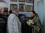 В среду второй седмицы Великого поста епископ Дионисий совершил Литургию Преждеосвященных Даров и диаконскую хиротонию в Казанском храме поселка Каменка