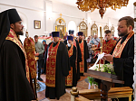 Преосвященнейший епископ Дионисий совершил Литургию в Георгиевском храме с. Терновое