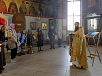 В Свято‑Ильинском кафедральном соборе города Россошь священнослужитель совершил панихиду о безвинно пострадавших богоборцами
