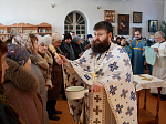 В Крещенский сочельник благочинный Каменского церковного округа иерей Сергий Папин совершил богослужения в Казанском храме поселка Каменка