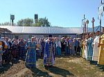 В праздник Успения Пресвятой Богородицы в двух храмах Богучарского благочиния молитвенно отметили престольное торжество