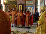 Глава Россошанской епархии возглавил служение Божественной литургии в Свято-Ильинском кафедральном соборе города Россоши