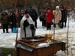   На роднике, освященном в честь Николая Чудотворца, иерей Константин Луцкевич совершил водосвятный молебен