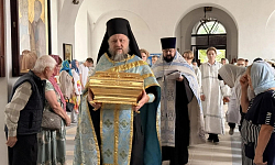 Мощи священномученика Петра (Зверева), архиепископа Воронежского, пребывали в храмах Павловского благочиния