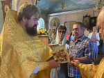 В храме Покрова Пресвятой Богородицы города Павловска поздравили семейные пары по случаю Дня семьи, любви и верности