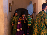Преосвященнейший Дионисий в день памяти преподобного Серафима Саровского возглавил Божественную литургию в Костомаровском Спасском монастыре