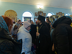 Епископ Дионисий совершил Божественную литургию в Свято-Введенском храме поселка городского типа Ольховатка
